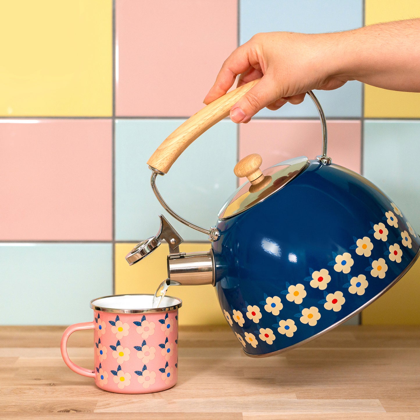 2.5L Whistling Kettle Stainless Steel Midnight Navy Blue Floral - Enamelhappy