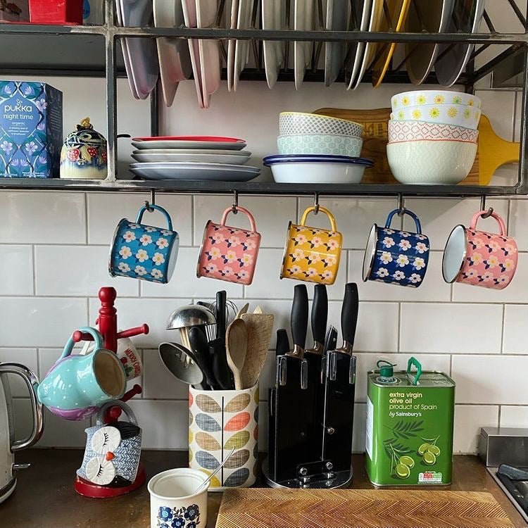 Beautiful Set of Colourful Enamel Mugs - Enamelhappy - Enamelhappy