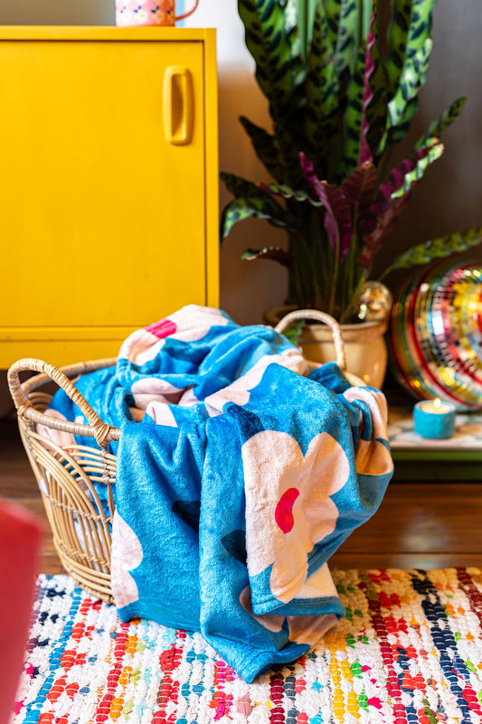 Retro Floral Ocean Blue Teal Große Fleecedecke/Überwurf – Emaillehappy
