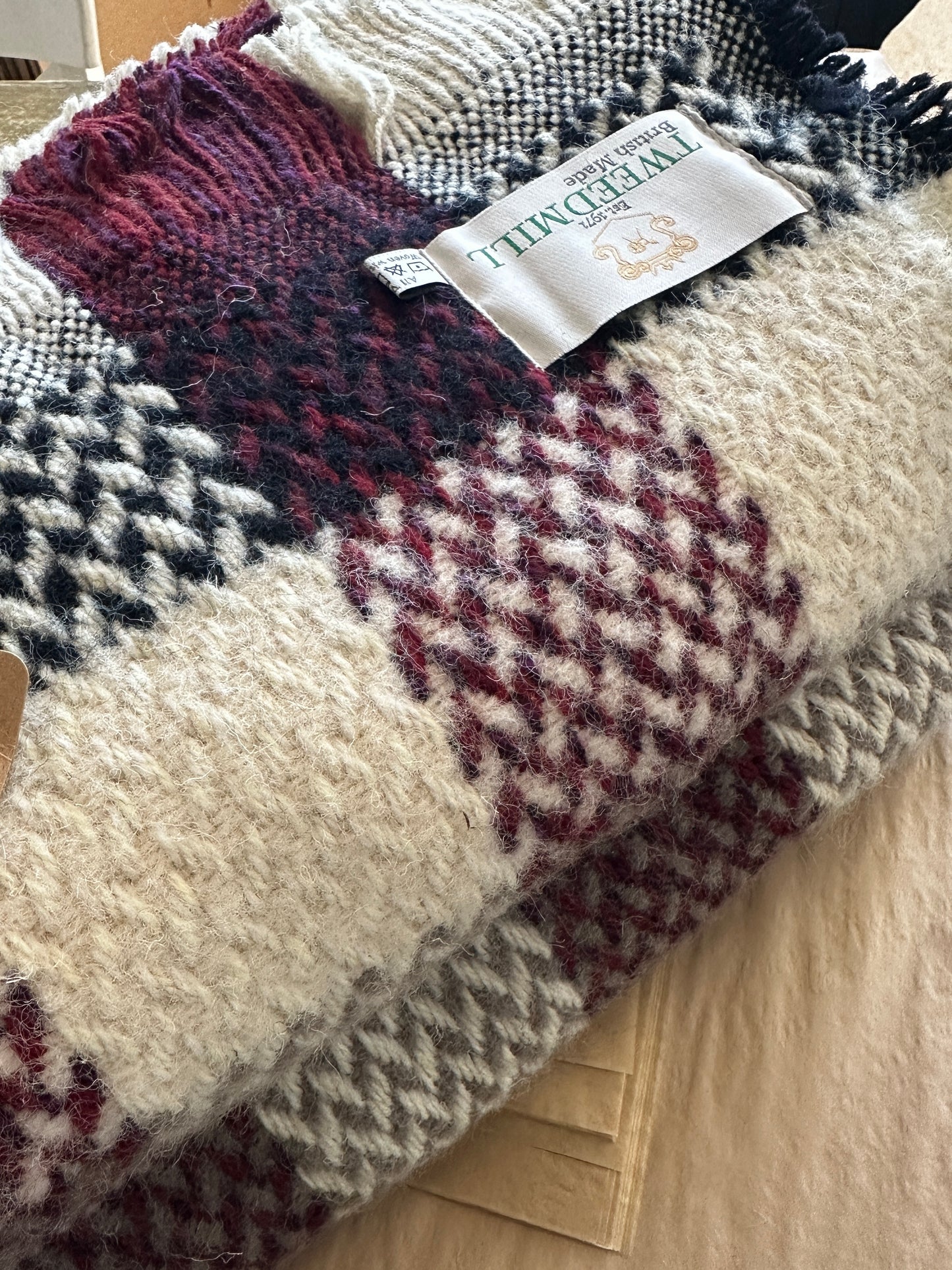British Welsh Wool Check Throw Blanket, Recycled 100%