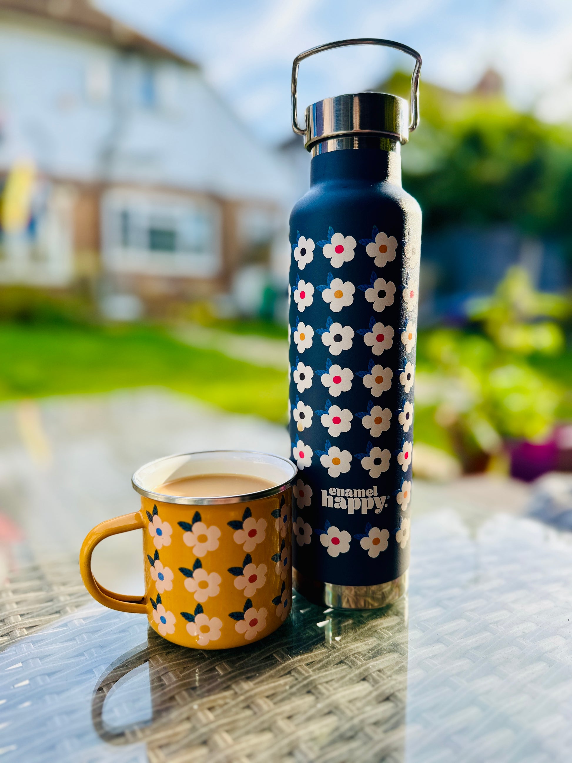 Stainless Steel 650ml Vacuum Insulated Water Bottle – Enamelhappy