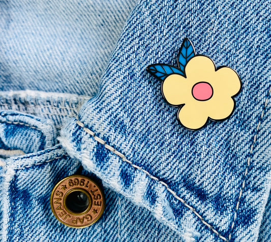 Retro Flower Enamel Pin Badge - Enamelhappy